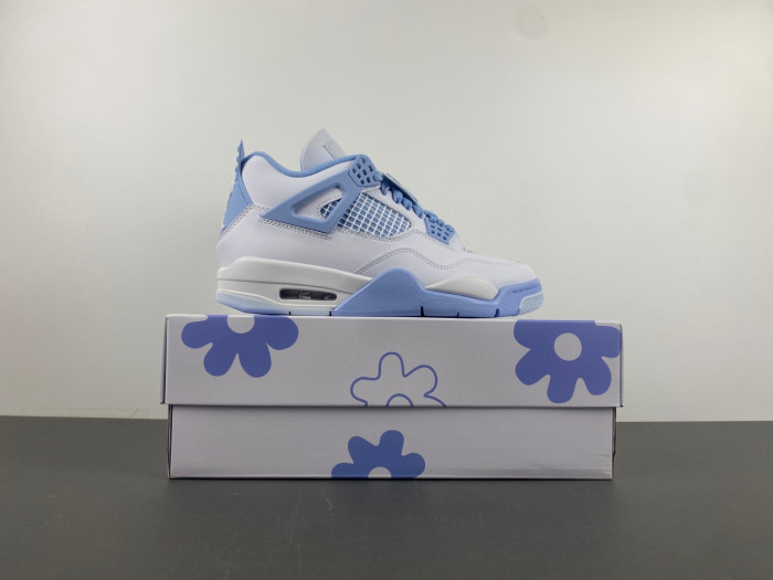 Wmns Air Jordan 4 Retro 