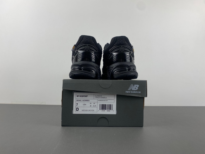 New Balance 1906R Cordura 