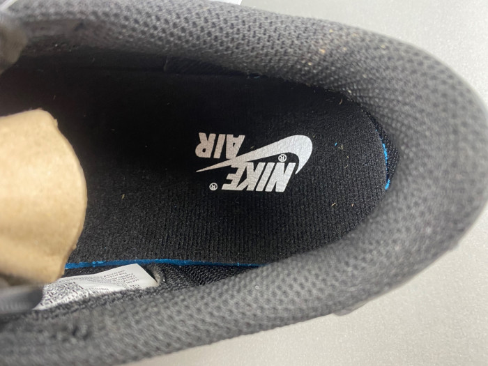 Travis Scott x Air Jordan 1