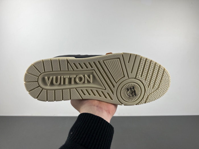 LV TRAINER SNEAKER LVT-000628