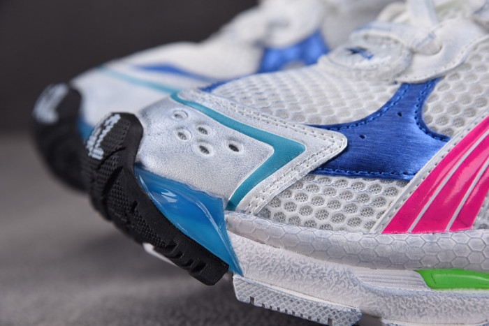 RUNNER SNEAKER RS052