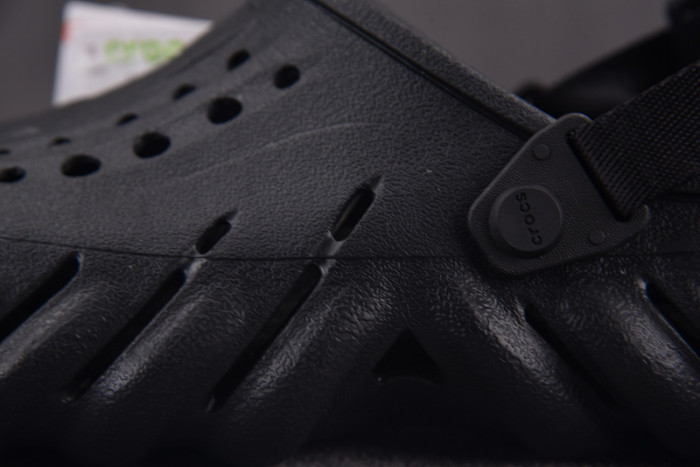 Cr*0*s x salehe bembury c00017