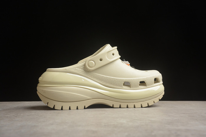 Cr*0*s x salehe bembury c00025