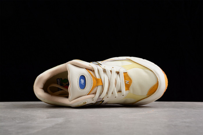 NEW BALANCE SNEAKER NB016