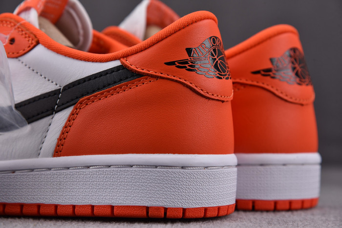 Jordan 1 Low OG Starfish (Women