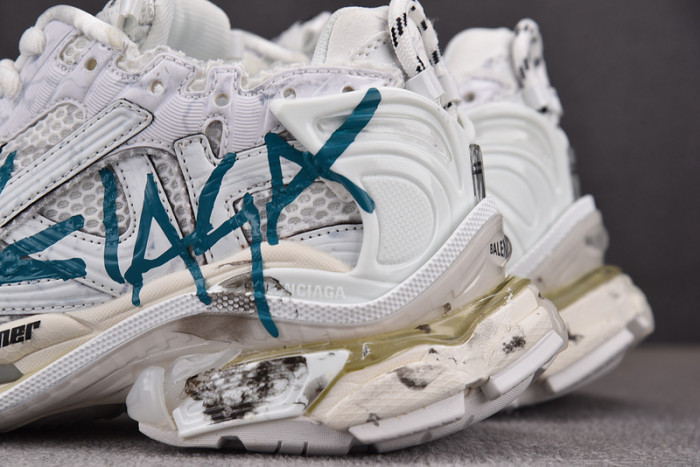 RUNNER SNEAKER RS104