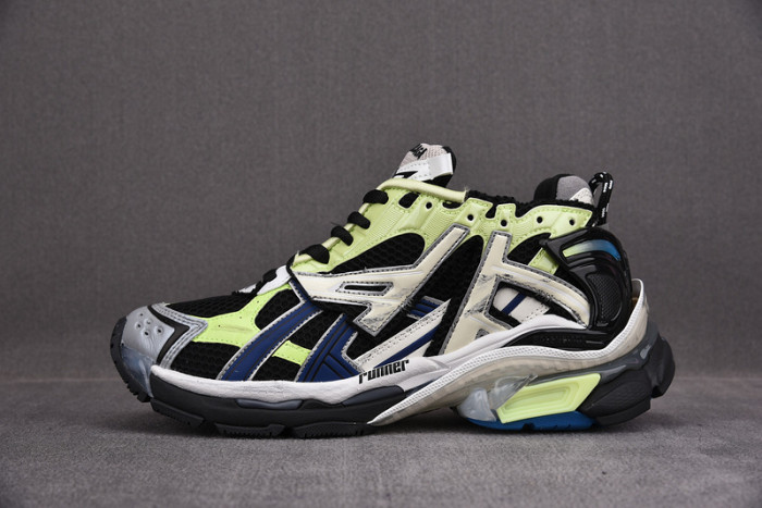 RUNNER SNEAKER RS008