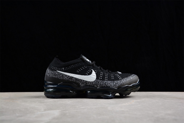 NIKE AIR VAPORMAX 2023 FLYKNIT OREO DV1678-001