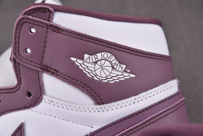 Air Jordan 1 High OG “Mauve” DZ5485-105