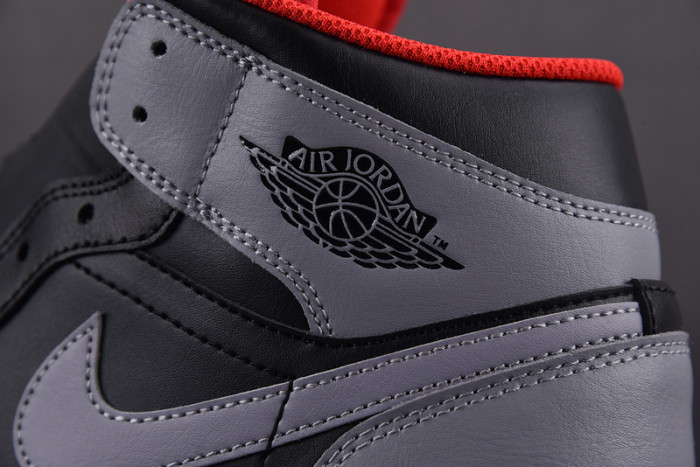 Jordan 1 Mid Bred Shadow DQ8426-006