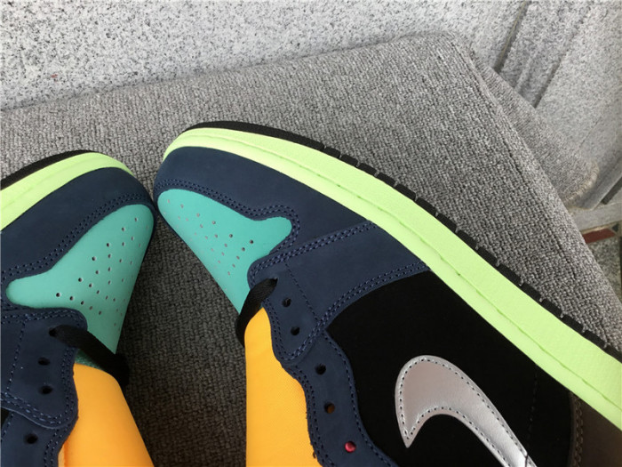 Air Jordan 1 High OG “Bio Hack” 555088-201