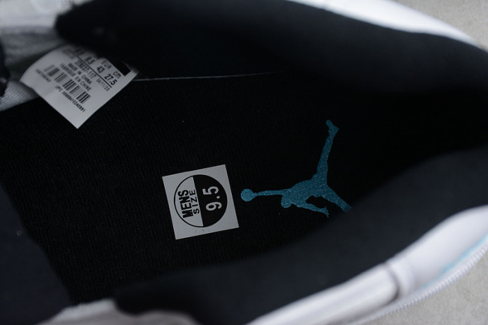 Air Jordan 11 "Legend Blue“ 378037-117