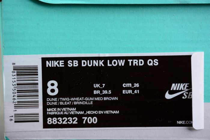Nike SB Dunk Low 883232-700