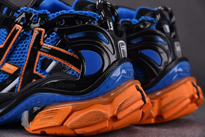 RUNNER SNEAKER RS032