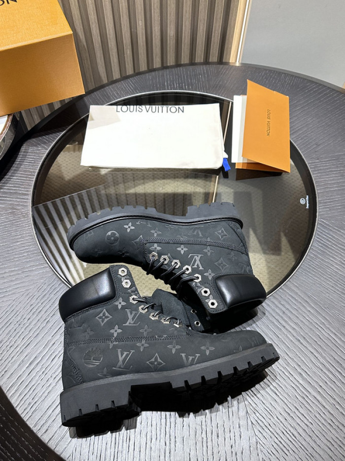 LV BOOTS L000016