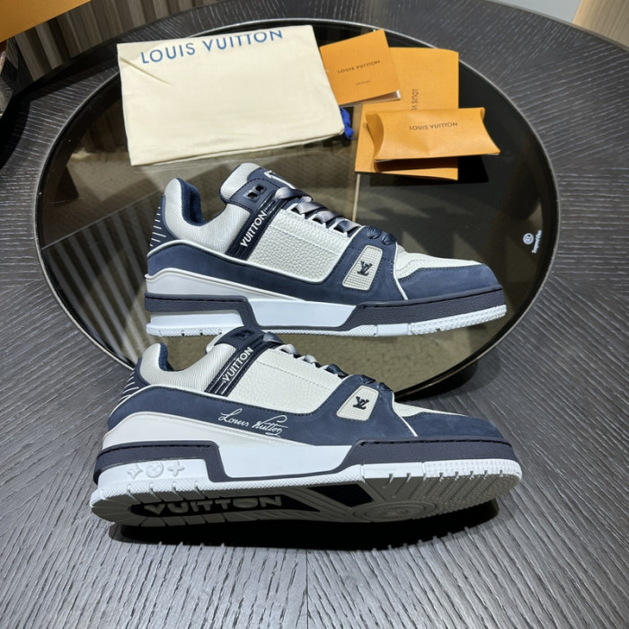 LV TRAINER SNEAKER LV-000605