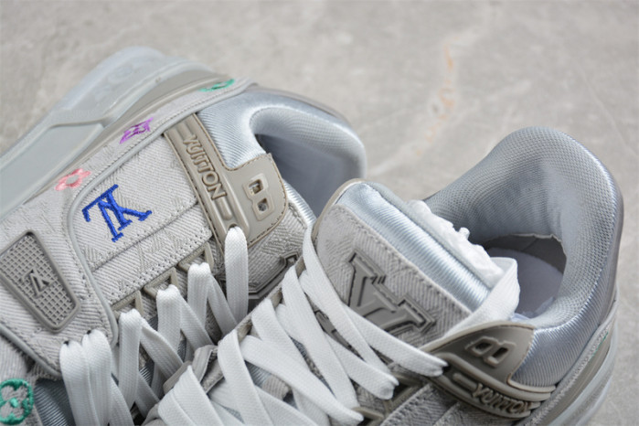 LV TRAINER SNEAKER LVT-000621