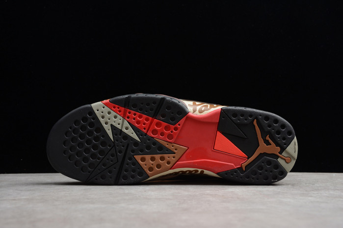 PATTA X AIR JORDAN 7 RETRO OG SP "SHIMMER" AT3375-200