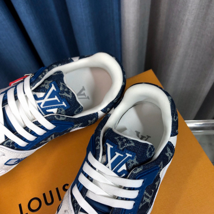 LV SNEAKER LV-000337