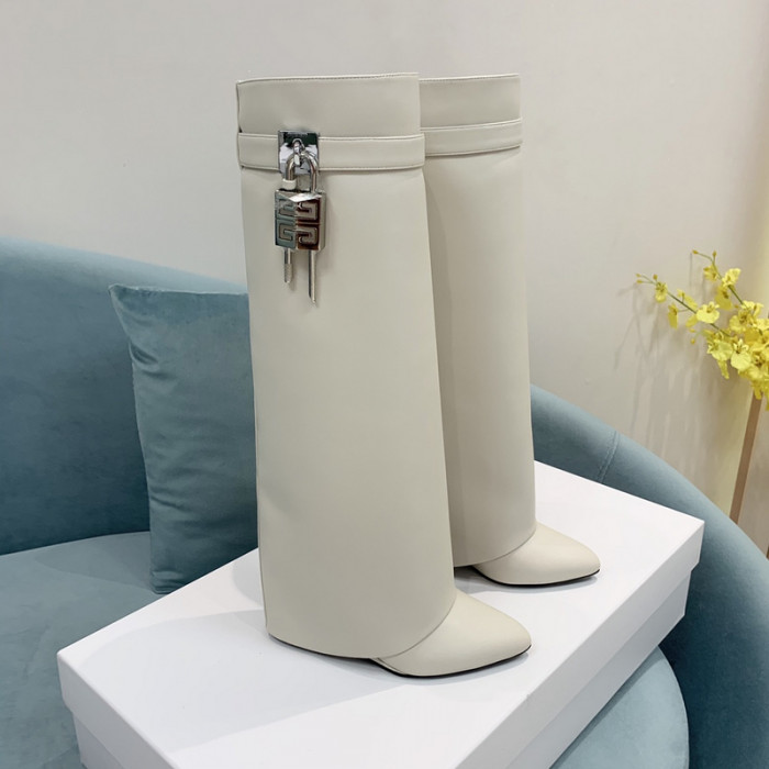 GIVENCHY BOOST GB 000006