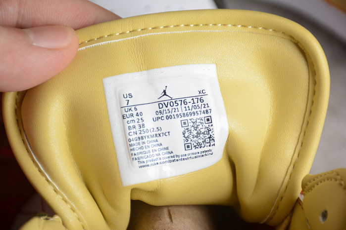 Air Jordan 1 Mid “XQ” DV0576-176