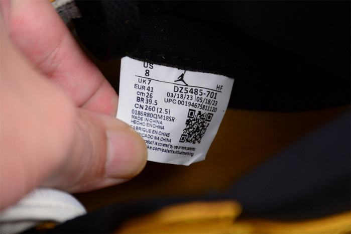 Air Jordan 1 High OG "Yellow Ochre"