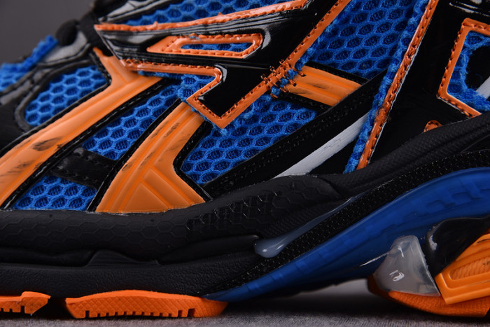 RUNNER SNEAKER RS032