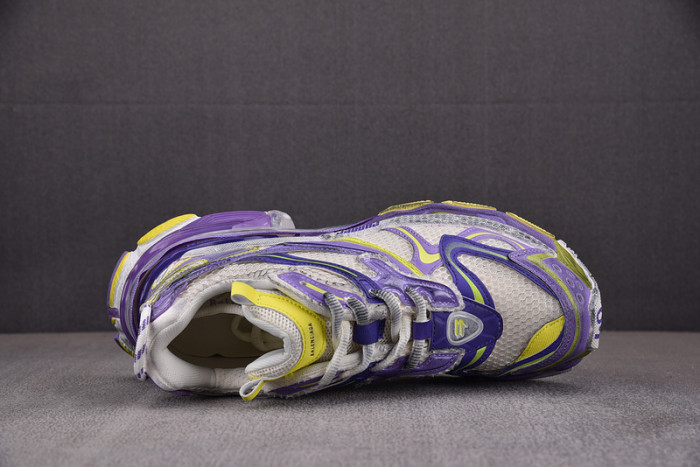 RUNNER SNEAKER RS059