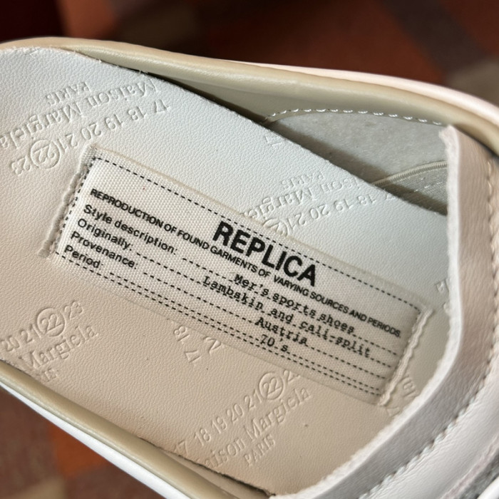 ma*s*n Ma*i*la sandals mm231