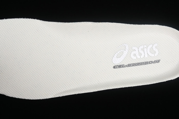 As*ic*s gel kayano 14 