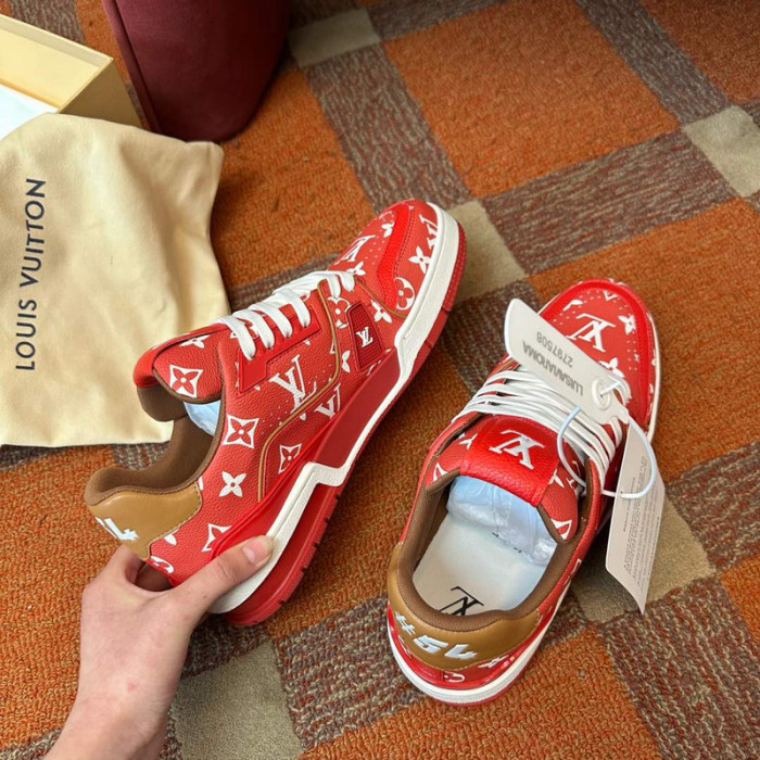 LV TRAINER SNEAKER LVT-000614