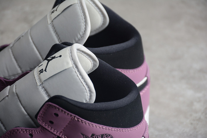 Air Jordan AJ1 DC7267-500