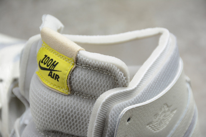 Jordan 1 High Zoom Air CMFT Pearl White (W) CT0979-107