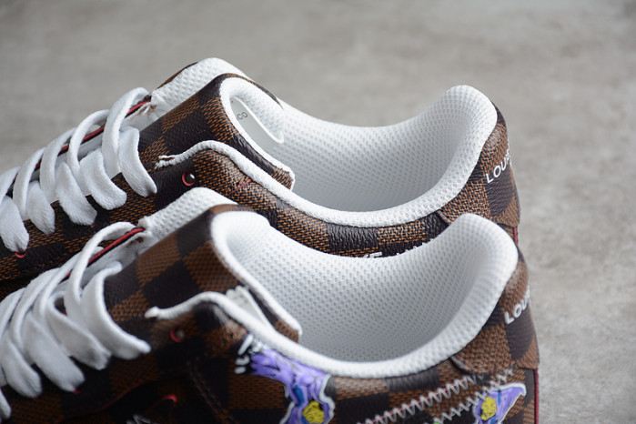 Nike Air Force 1 LV Low