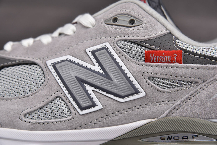 NEW BALANCE SNEAKER NB033