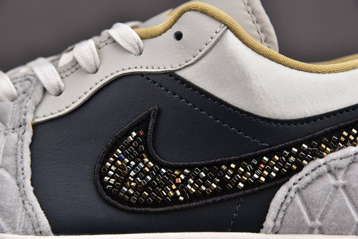 Jordan 1 Low Beaded DV1762-001