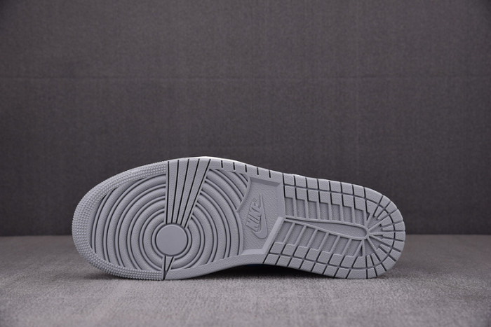 Jordan 1 Low SE Just Skate University Blue (Women