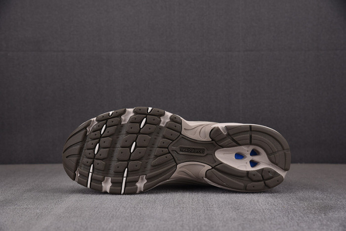 NEW BALANCE SNEAKER NB099