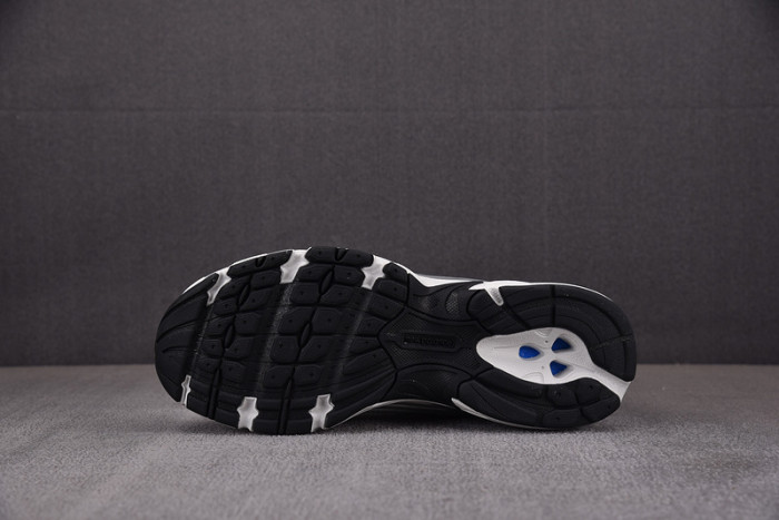 NEW BALANCE SNEAKER NB109