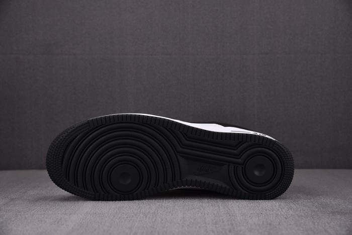 TERROR SQUAD X NIKE AIR FORCE 1 LOW FJ5756-100