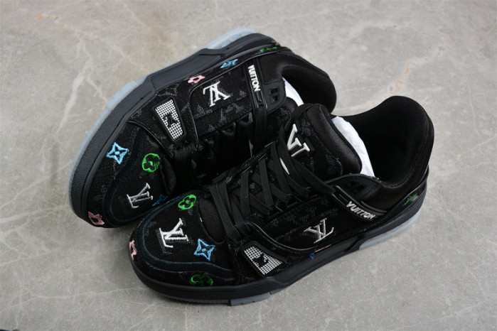 LV TRAINER SNEAKER LVT-000622