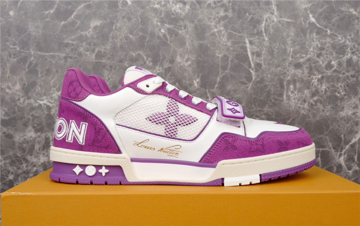 LV SNEAKER LV-000158