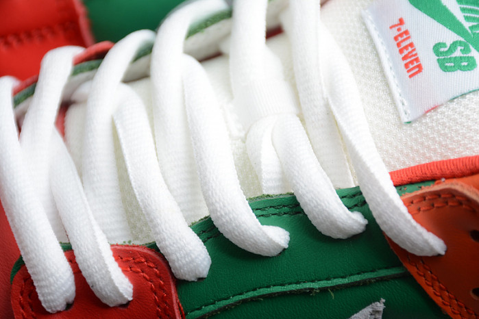 7-Eleven x Dunk Low SB CZ5130-600