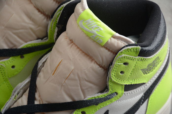 Air Jordan 1 High OG ‘Visionaire’ 555088-702