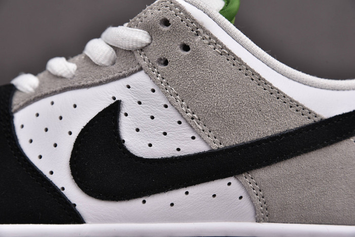 Nike SB Dunk Low Chlorophyll BQ6817-011