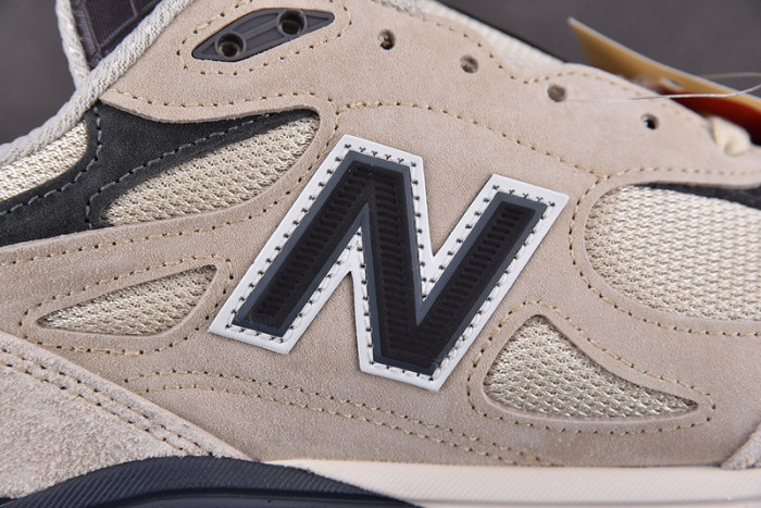 NEW BALANCE SNEAKER NB062