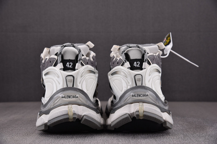 RUNNER SNEAKER RS035