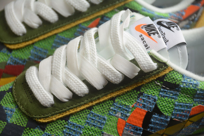 SACAI X NIKE LDVAPORWAFFLE MIX LOW “GREEN GUSTO” DR5209-300
