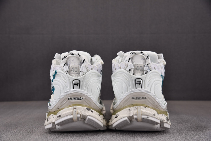 RUNNER SNEAKER RS104