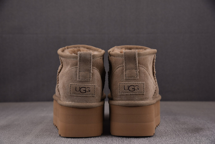 UGG Classic Ultra Mini Platform Boot